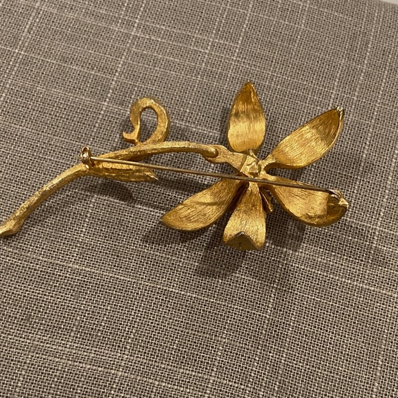 AP9-Large Vintage BSK Gold Lily Bloom Figural Brooch - Picture 4 of 12